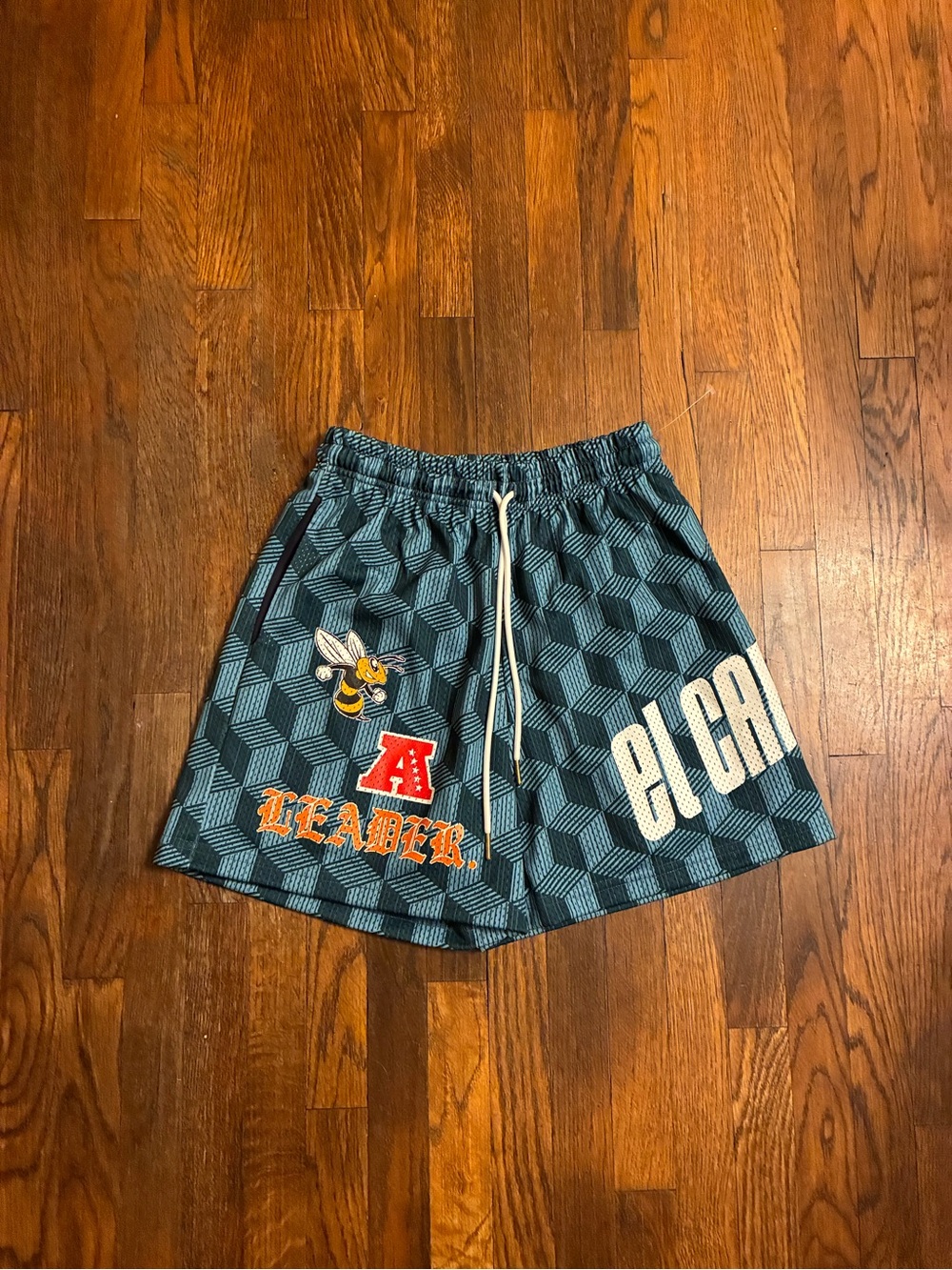 El Capitan leader mesh shorts size XS
